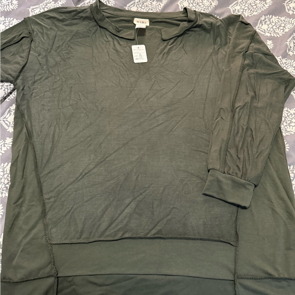 Bibi Super soft green shirt